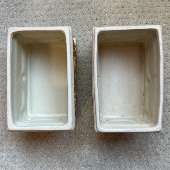 Beautiful Gold Foil Ceramic Planters - Picture 5 of 6